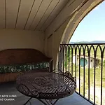 La Boheme Bed & Breakfast Charols